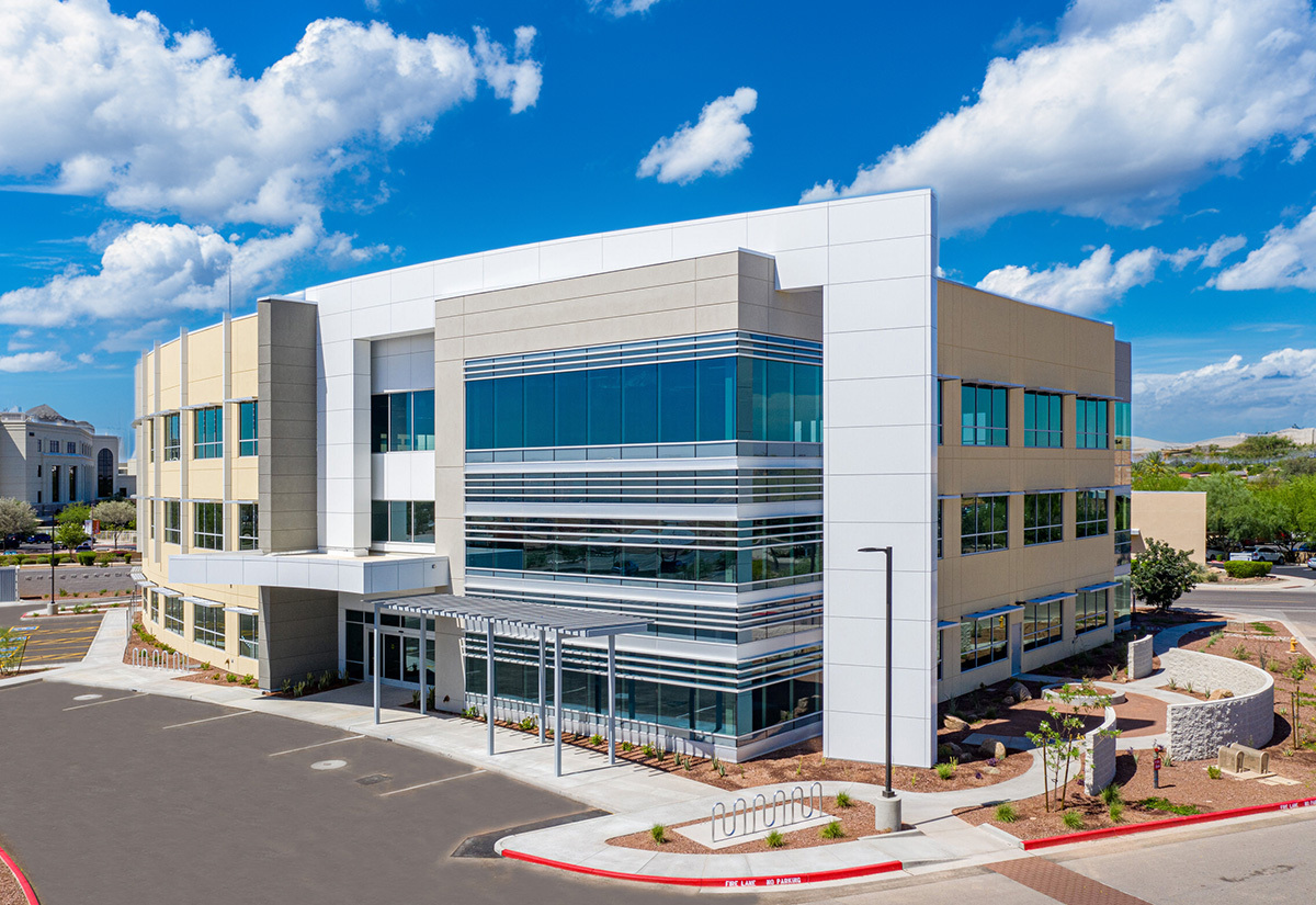 Exterior of the Mercy Gilbert imaging facility